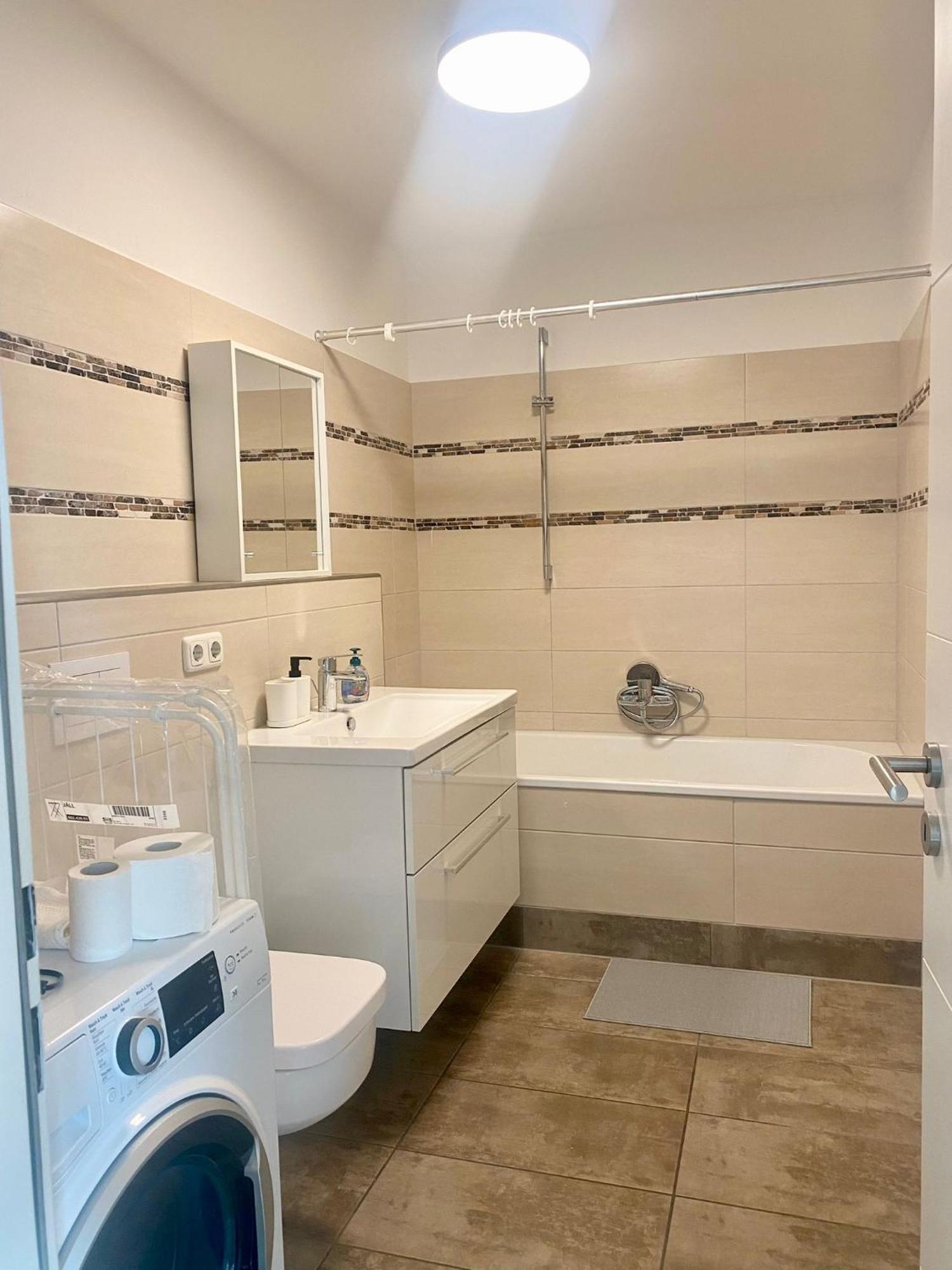 המבורג Zentrales Neues Apartment מראה חיצוני תמונה